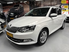 Skoda Fabia Combi - 1.0 TSI Ambition / Panorama dak / Trekhaak