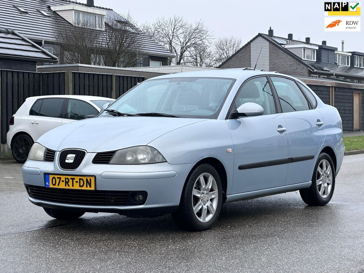 SEAT Cordoba - 1.4-16V Stylance 5DR*Cruise*Clima*NAP*LM velgen*Nieuwe APK* - AutoWereld.nl