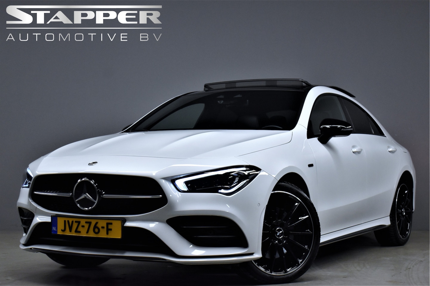 Mercedes-Benz CLA-Klasse - 250 e 218pk AMG-Line Limited 1e Eig. Dealer OH Pano/Sfeer/Virtual/Camera/Navi/Stoelverw./P - AutoWereld.nl