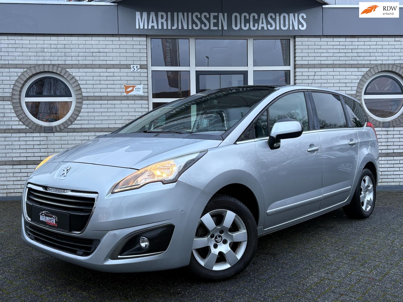 Peugeot 5008 - 1.2 PureTech Style 7p. |Trekhk,Stoelvw,Cam,PDC| - AutoWereld.nl