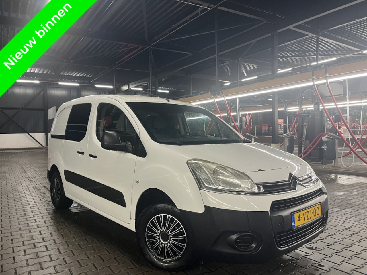 Citroën Berlingo - 1.6 HDI 500 Comf. Ec Cruise/Clima/Bluetooth - AutoWereld.nl