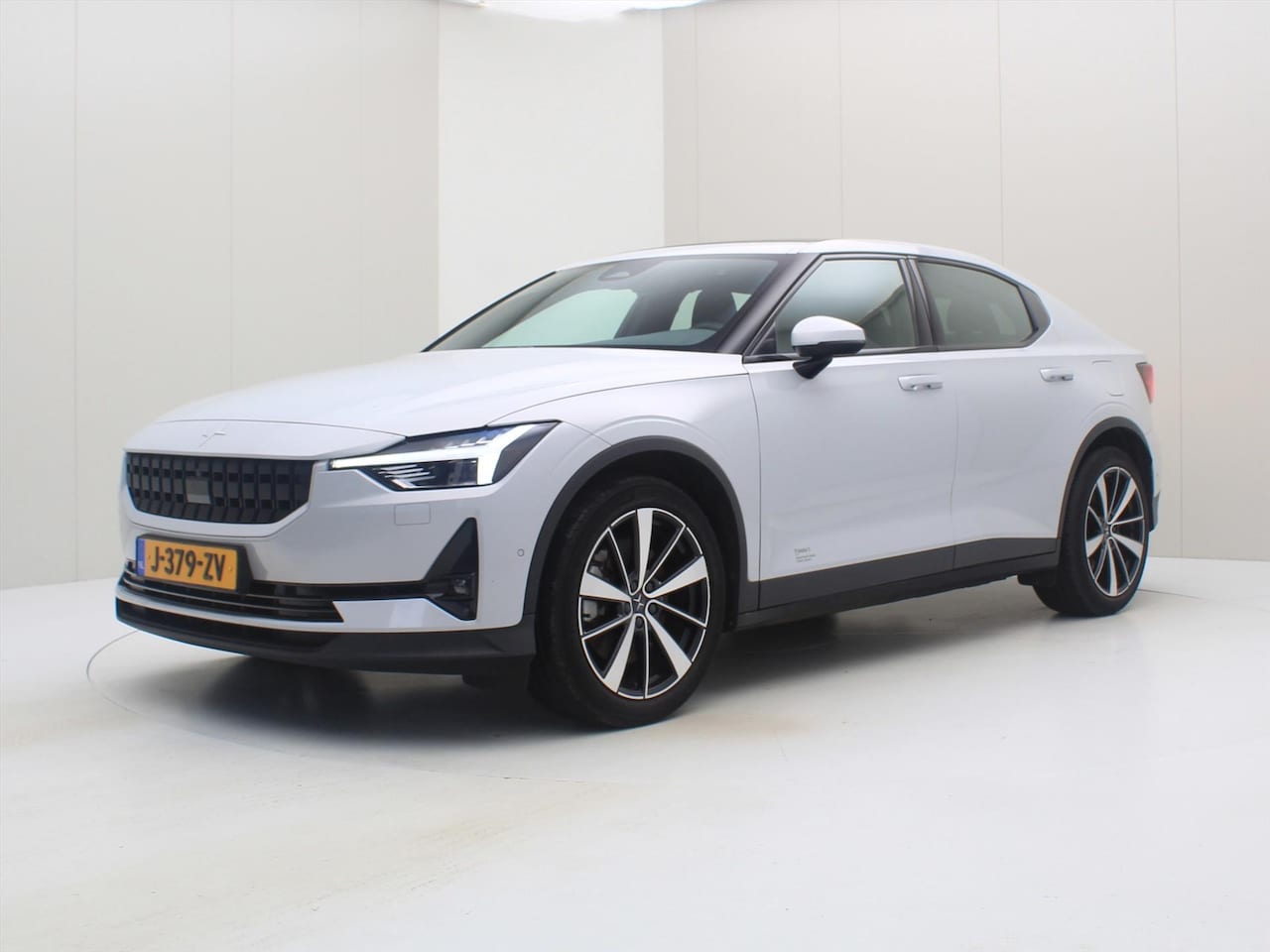 Polestar 2 - Long Range Dual Motor 408PK 78kWh [ TREKHAAK+19 INCH+PANODAK+STOELVERWARMING+H/K AUDIO ] - AutoWereld.nl