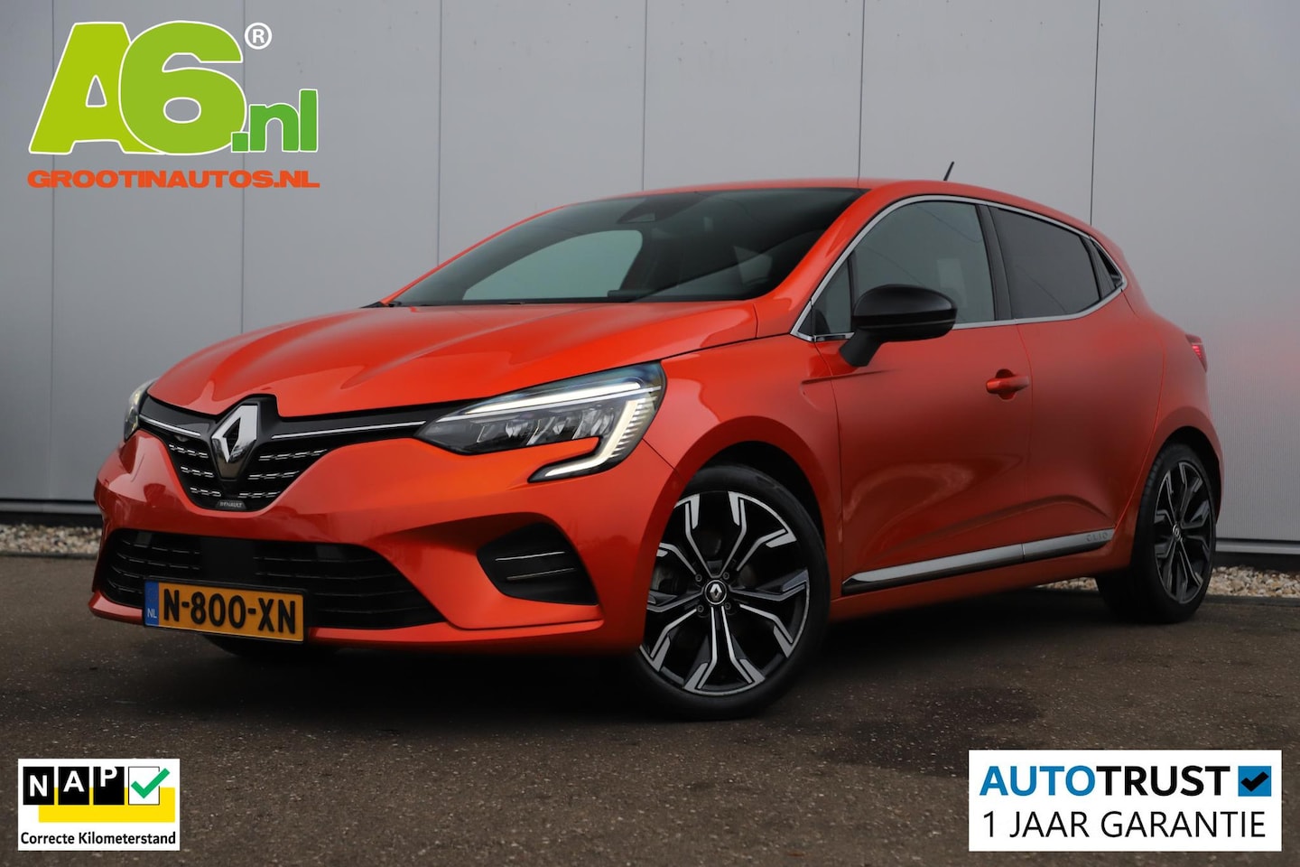 Renault Clio - 1.6 E-Tech Hybrid 140 Intens Automaat 17 inch Navigatie Achteruitrijcamera Carplay Android - AutoWereld.nl