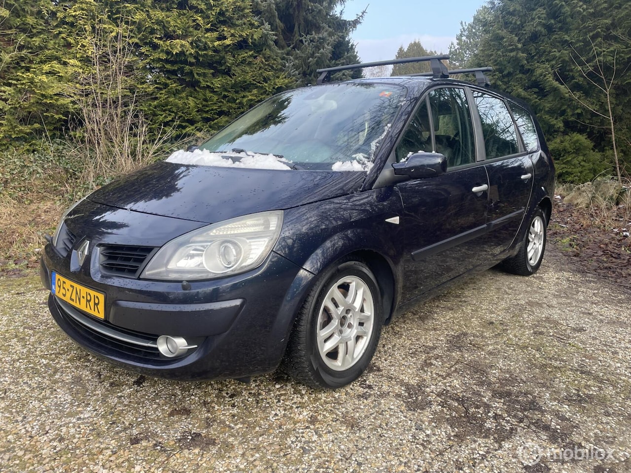 Renault Grand Scénic - 2.0-16V Business Line 7p. 2.0-16V Business Line 7-persoons. - AutoWereld.nl