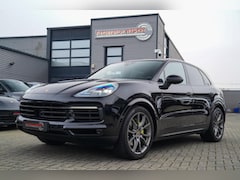Porsche Cayenne - 3.0 E-Hybrid | Sport Chrono | Panorama | Luxe Leder | Luchtvering | Bose Surround sound |