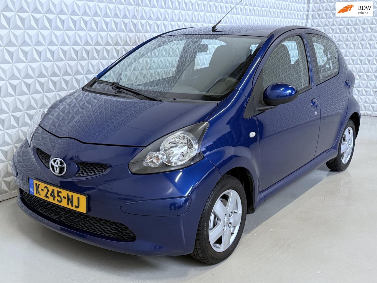 Toyota Aygo - 1.0-12V in goede staat! AIRCO + 144.000km (2007) - AutoWereld.nl