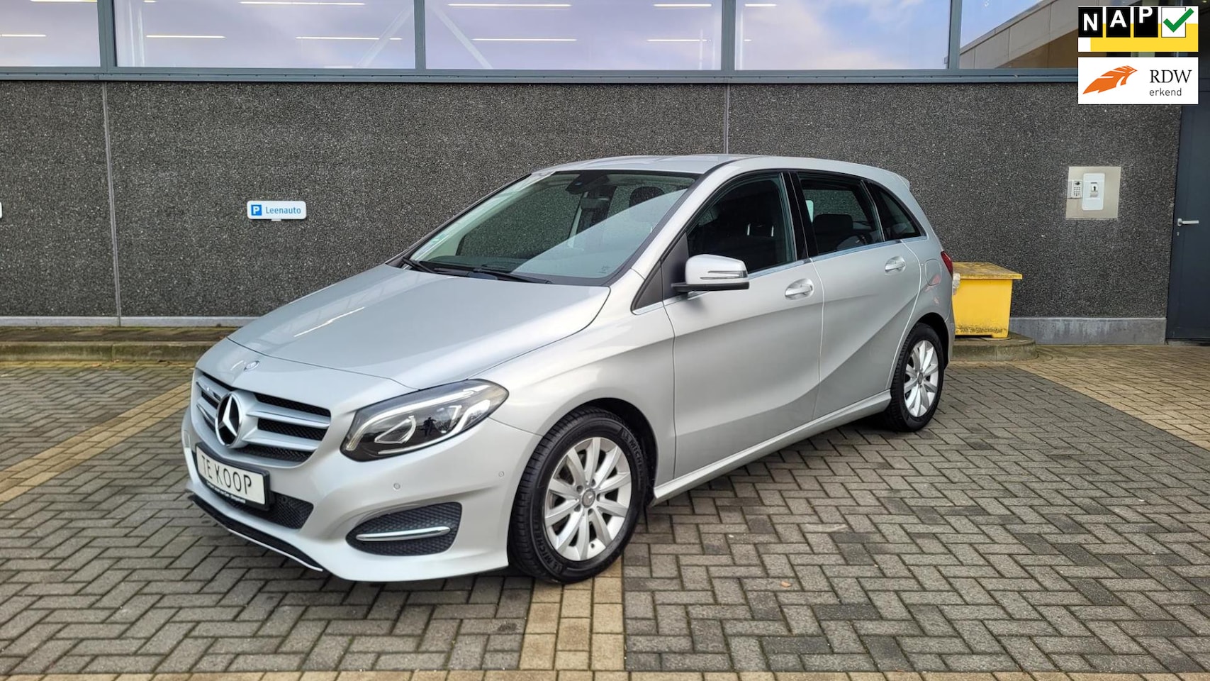Mercedes-Benz B-klasse - 180 122 pk Automaat Ambition *1e eigenaar* - AutoWereld.nl