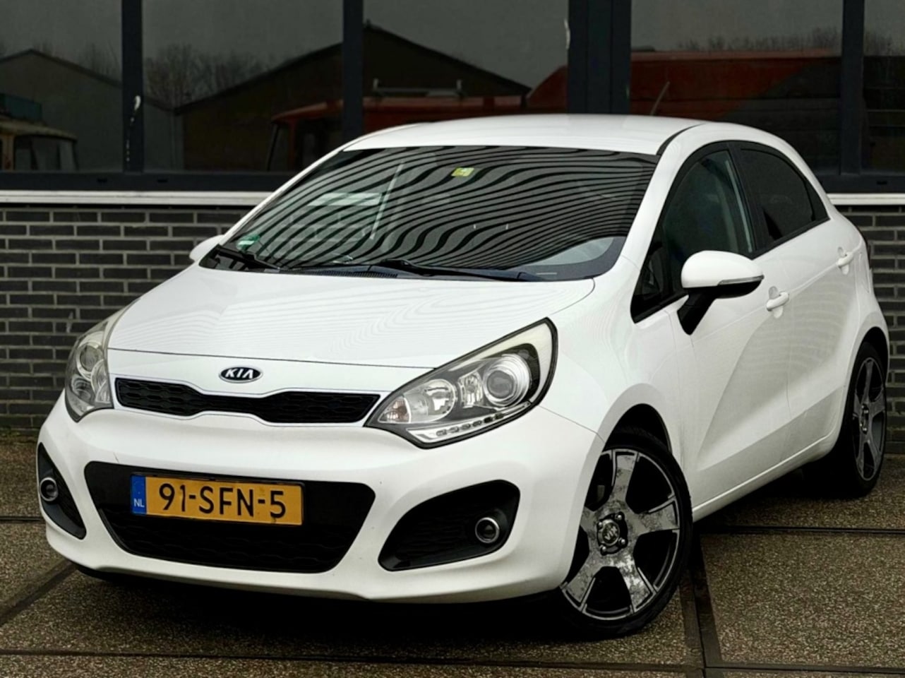 Kia Rio - 1.2 CVVT Plus Pack 1.2 CVVT Plus Pack - AutoWereld.nl