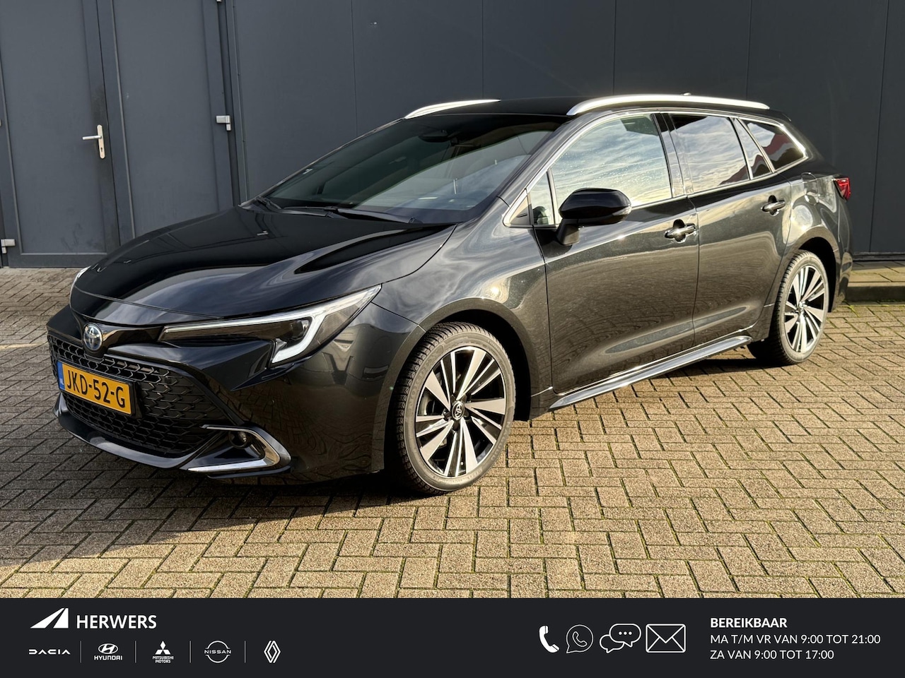 Toyota Corolla Touring Sports - Hybrid 140 Dynamic Automaat / tot 10 jaar Garantie* / Winter Pakket  / All Season banden / - AutoWereld.nl