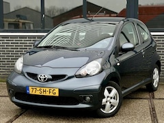 Toyota Aygo - 1.0-12V Sport |AIRCO |NIEUWE APK |STUURBKR
