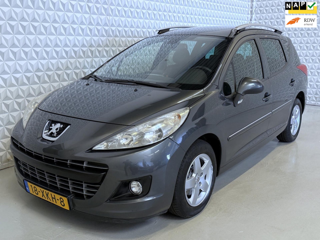 Peugeot 207 SW - 1.4 VTi Allure met veel opties! 210.000km (2012) - AutoWereld.nl