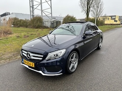 Mercedes-Benz C-klasse - 180 AMG Sport Automaat Panoramadak NL AUTO