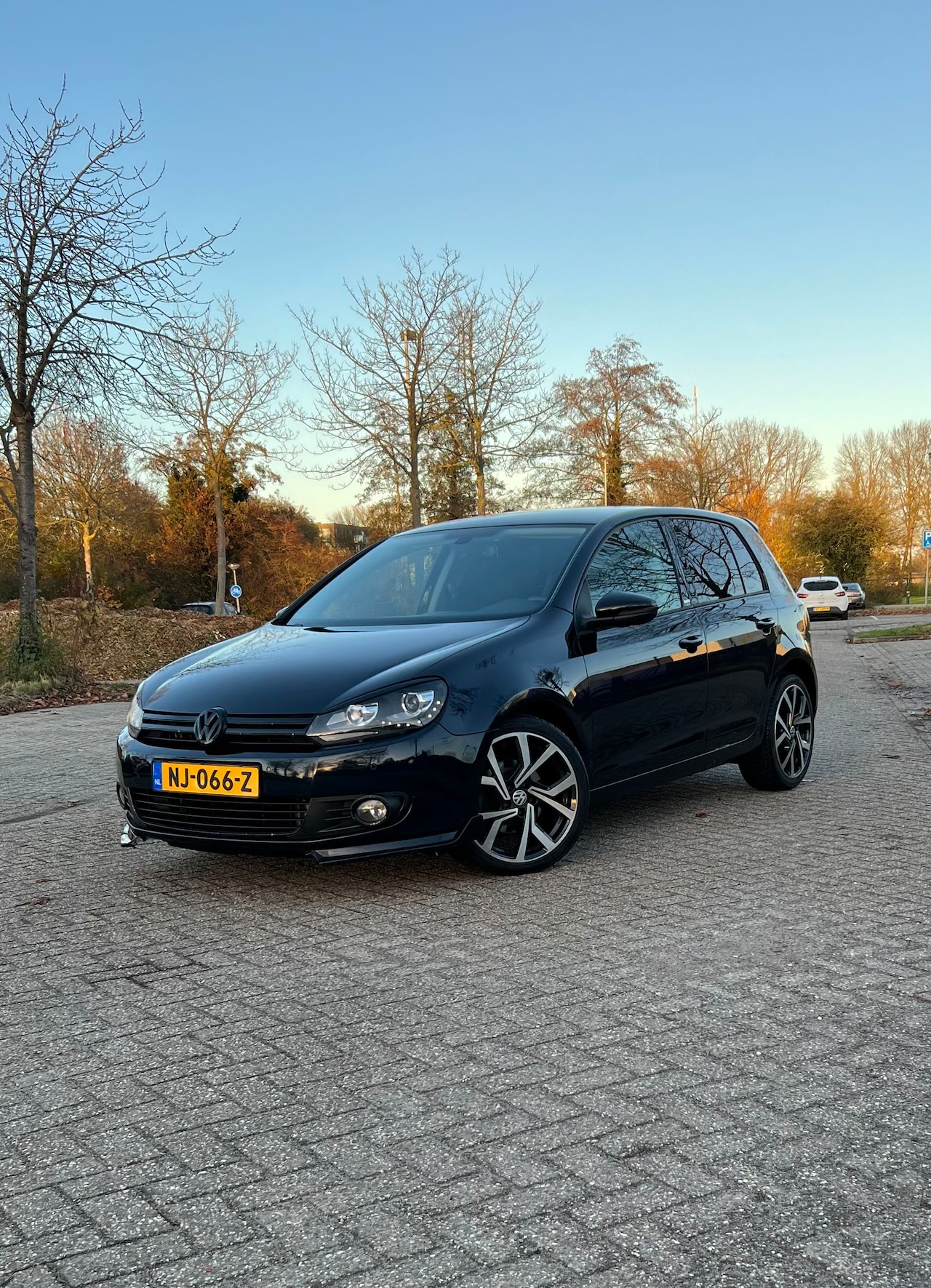 Volkswagen Golf - 1.4 TSI Highline - AutoWereld.nl