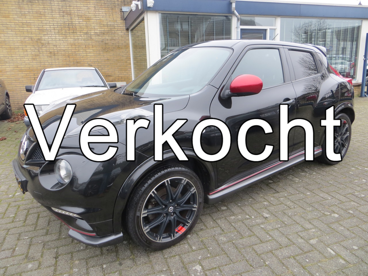 Nissan Juke - 1.6 Turbo NISMO NAVI CLIMA CAM STOELVERW GARANTIE! - AutoWereld.nl