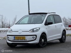 Volkswagen Up! - 1.0 groove up, Automaat, Panoramdak, Fender