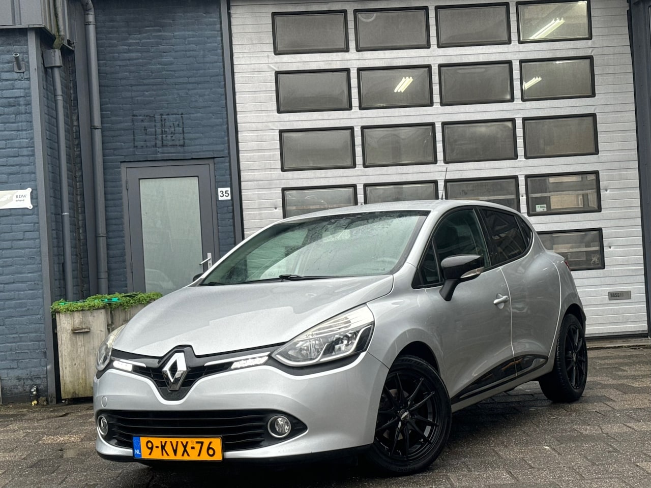 Renault Clio - 0.9 TCe Expression | Navi | Cruise | PDC | LMV - AutoWereld.nl