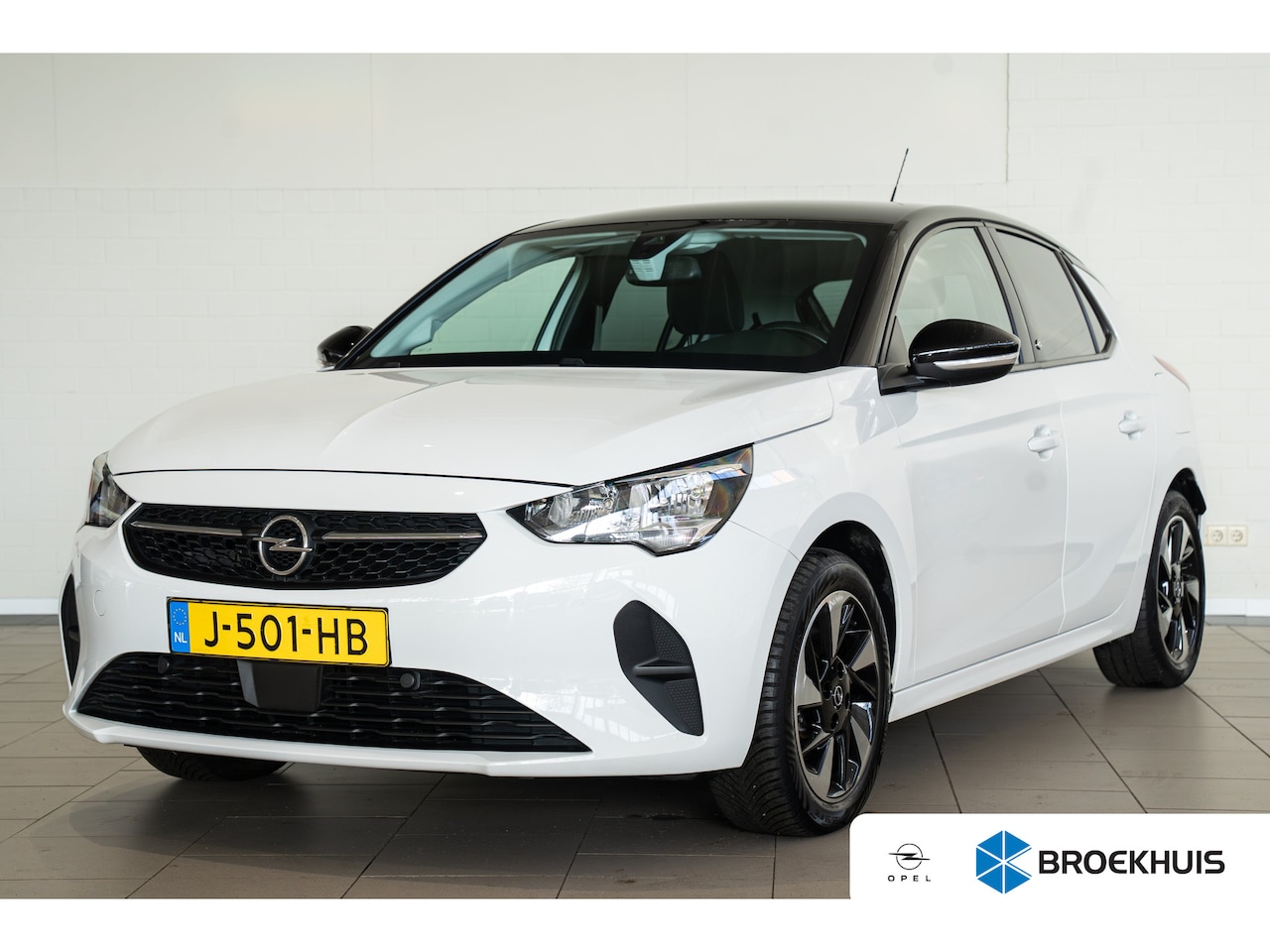 Opel Corsa-e - Edition 50 kWh | Navigatie | Armsteun | Apple Carplay & Android Auto | Climate Controle | - AutoWereld.nl