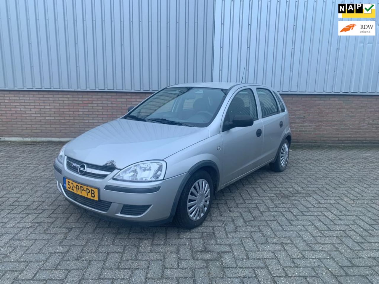 Opel Corsa - 1.2 Nieuw APK - AutoWereld.nl