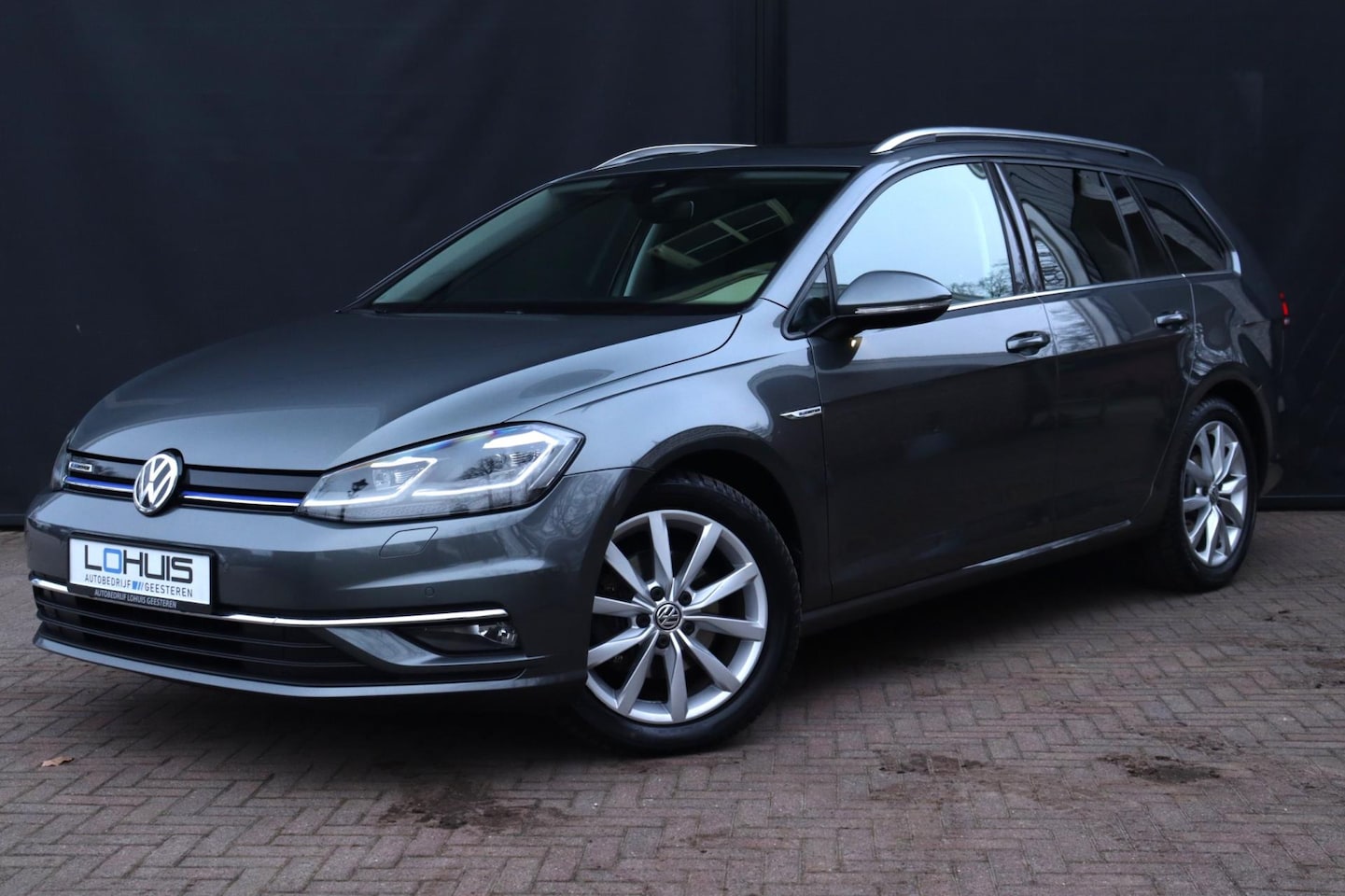 Volkswagen Golf Variant - 1.5TSI Highline DSG | PANO | ACC | TREKHAAK | VIRTUAL - AutoWereld.nl