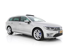 Volkswagen Passat Variant - 1.4 TSI GTE Highline Plug-in Aut. *PANO | LEATHER-ALCANTARA | FULL-LED | CAMERA | NAVI-FUL