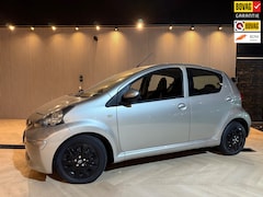 Toyota Aygo - 1.0 | Beige-Metallic | Luxe stoelen | 5Deurs