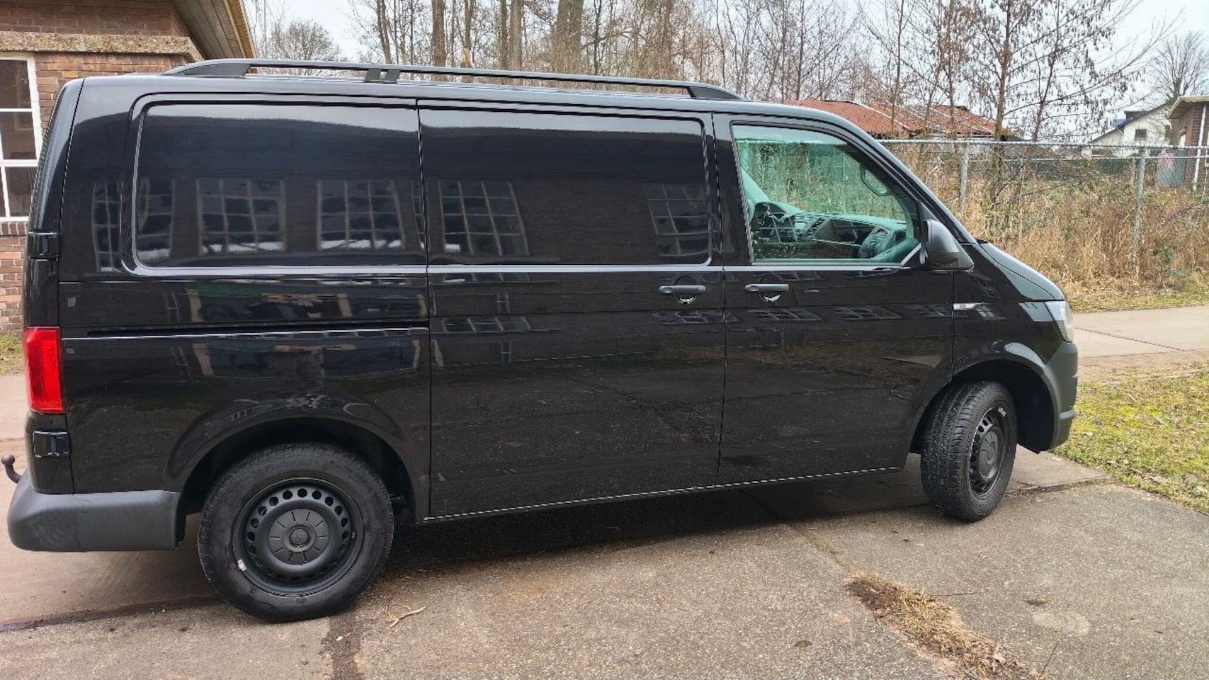Volkswagen Transporter - 2.0 TDI L1H1 Comfortline|Cruise|Trekhaak|NL Auto|N.A.P - AutoWereld.nl