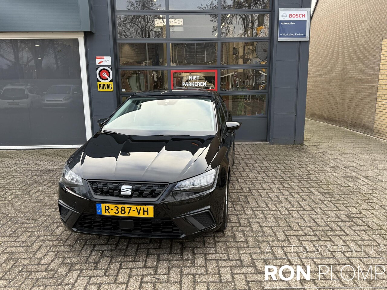 SEAT Ibiza - 1.0 EcoTSI Style Business Intense / Airco/ Navigatie/ Cruise/ Digitaal displ/ PDC/ Apple c - AutoWereld.nl