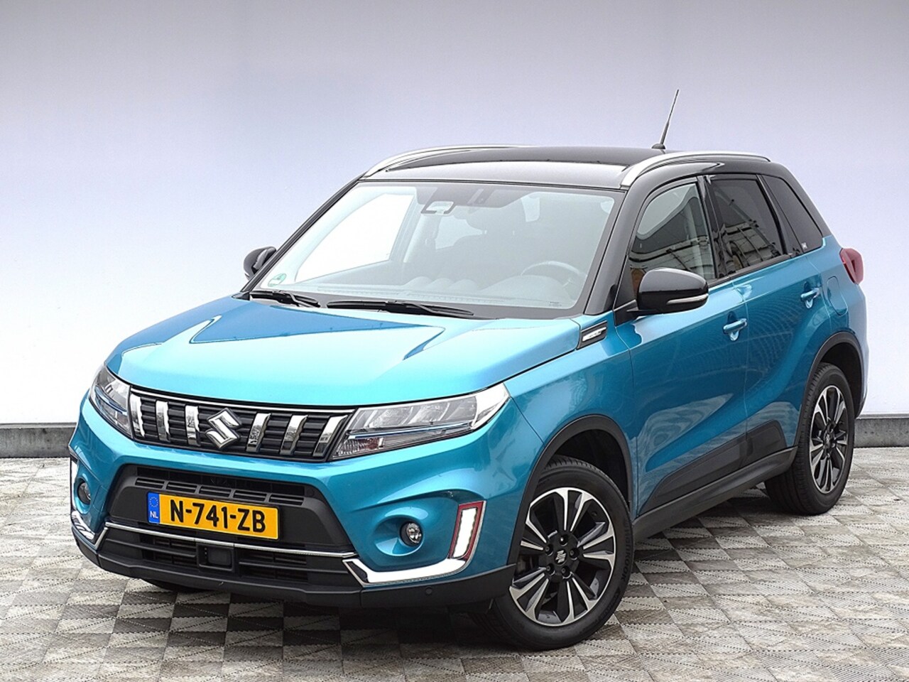 SUZUKI VITARA
