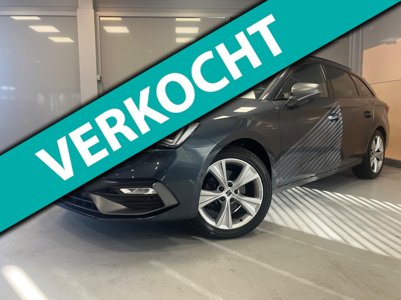 SEAT Leon Sportstourer - 1.5 TSI FR Business Intense | LED | NAVI | CLIMA | CAMERA | - AutoWereld.nl