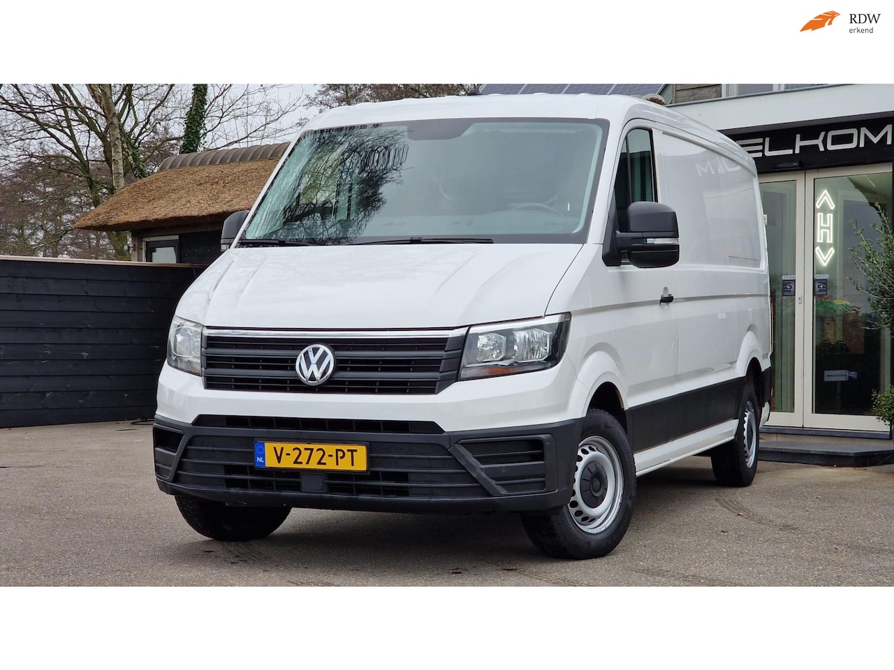 Volkswagen Crafter - 30 2.0 TDI L3H2 Airco I Bluetooth I 3 Zitplaatsen I Elektrisch bedienbare ramen en spiegel - AutoWereld.nl
