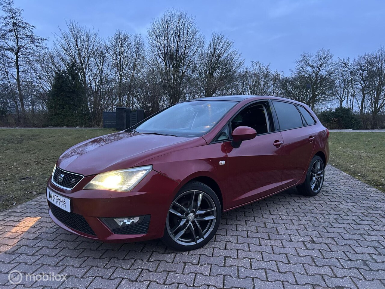 SEAT Ibiza ST - 1.2 TSI FR 1.2 TSI FR, Pano, Cruise, Automaat, Nieuwe APK - AutoWereld.nl