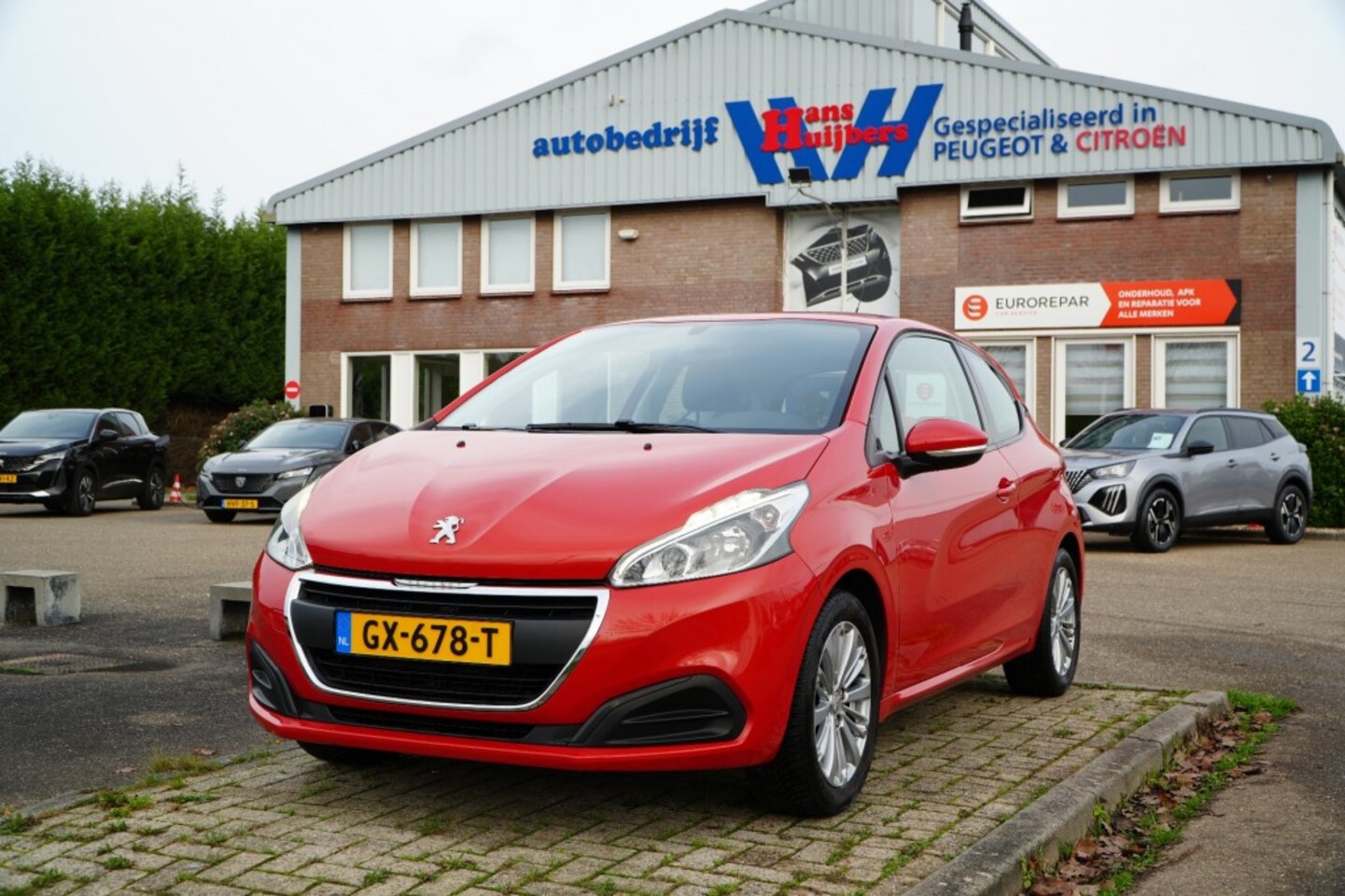 Peugeot 208 - ACTIVE 1.2-82PK 3-DEURS- incl. rijklaar en 6 maanden garantie - AutoWereld.nl