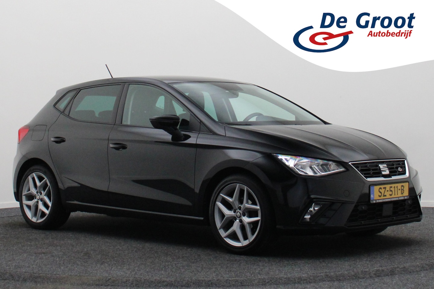SEAT Ibiza - 1.0 TSI FR Business Intense Navigatie, Camera, Apple CarPlay, Climate, ACC, 17" - AutoWereld.nl
