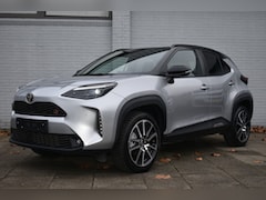 Toyota Yaris Cross - 1.5 Hybrid 130 GR Sport Limited Automaat 130pk | Voorstoelen verwarmd | BSM | Achteruitrij