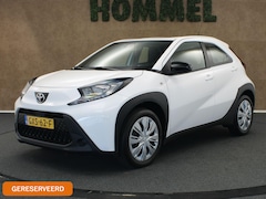 Toyota Aygo X - 1.0 VVT-i MT Play - ORIGINEEL NEDERLANDSE AUTO - CAMERA - AIRCO - BLUETOOTH - APPLE CARPLA