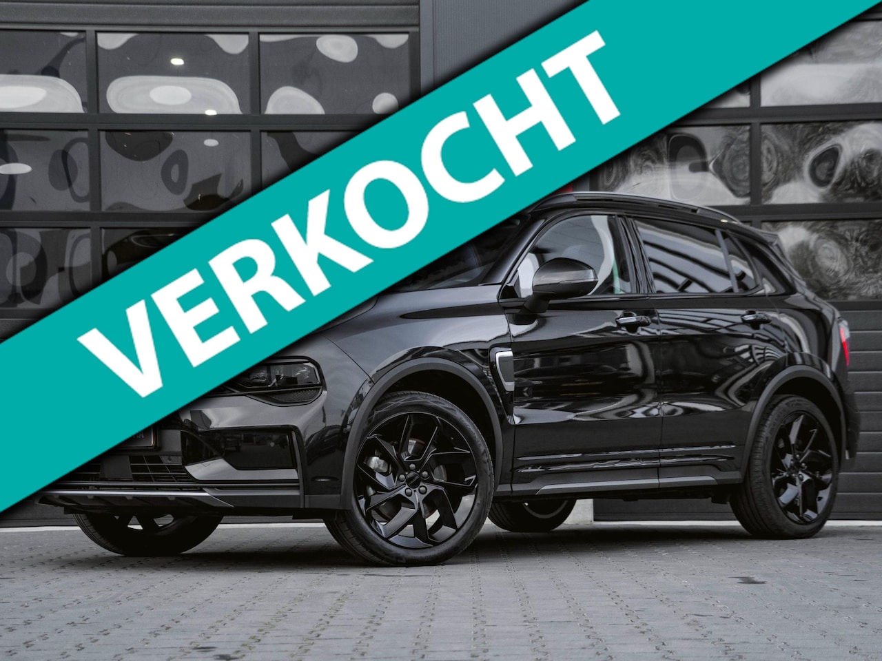 Lynk & Co 01 - 1.5 Black Edition Panoramadak|360° Camera|ACC|Stoelverwarming|Navi|Carplay - AutoWereld.nl