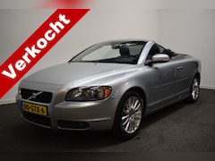 Volvo C70 Convertible - 2.4i Momentum Trekhaak 1500kg/ Leer/ windscherm/ Cruise