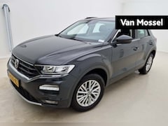 Volkswagen T-Roc - 1.0 TSI Style 110 PK | handgeschakeld | Cruise Control Adaptief | Airco | Bluetooth | Park