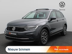 Volkswagen Tiguan - 1.4 TSI eHybrid Life Business 245PK DSG SOH 87%, Pano-Schuifdak, Trekhaak, Achteruitrijcam