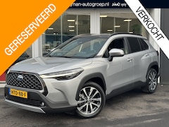 Toyota Corolla Cross - Hybrid 200 Style | Panoramadak | Half lederen bekleding | Dealer onderhouden |