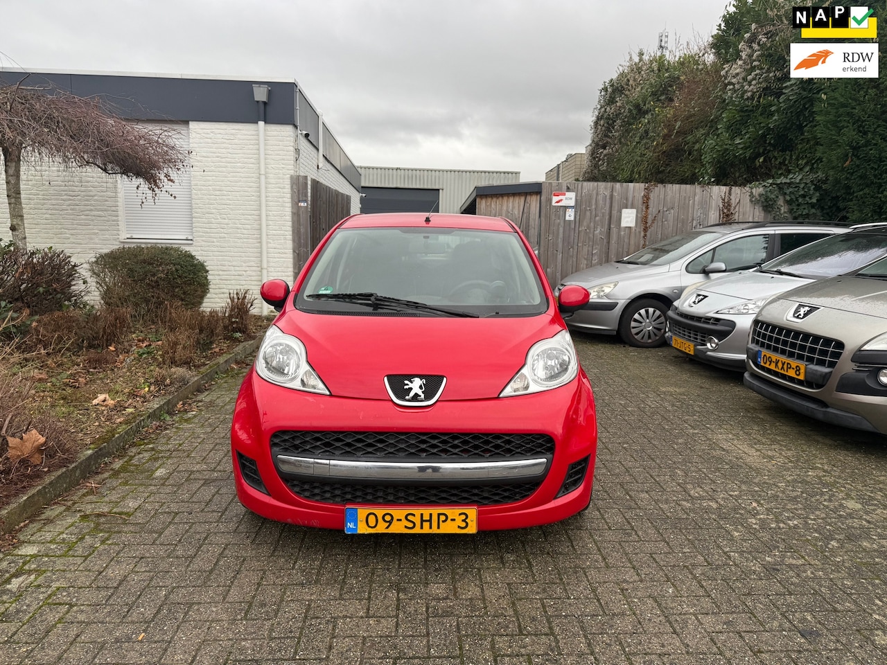 Peugeot 107 - 1.0-12V XS 1.0-12V XS - AutoWereld.nl