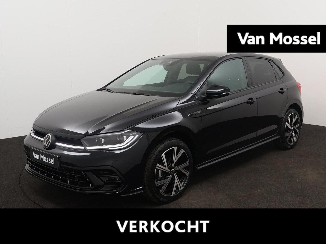 Volkswagen Polo - 1.0 TSI R-Line 95 PK | Apple Carplay draadloos | Panoramadak | Stoelverwarming | 17" Licht - AutoWereld.nl