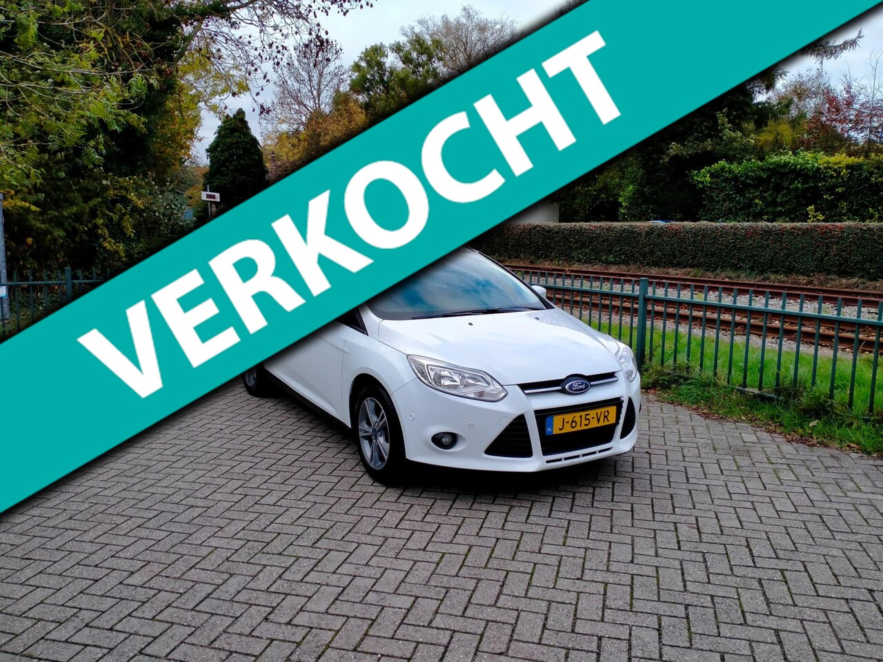 Ford Focus Wagon - 1.0 EcoBoost Edition Plus pdc V&A Airco trekhaak ALLINPRIJS - AutoWereld.nl