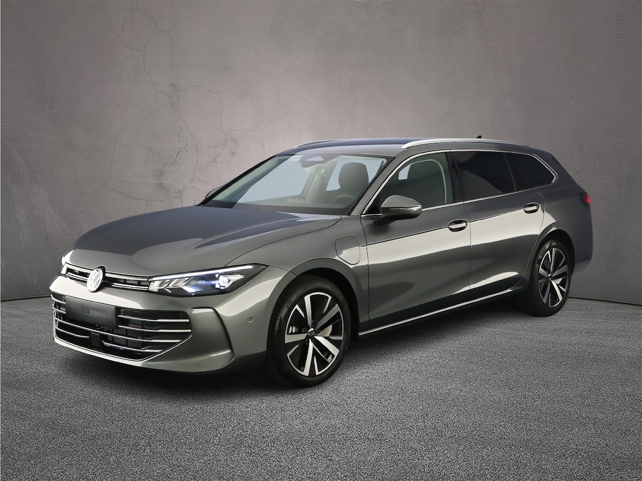 Volkswagen Passat Variant - 1.5 eHybrid 204pk Business - eHybrid - AutoWereld.nl