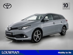 Toyota Auris Touring Sports - 1.8 Hybrid Black Edition | NL dealeronderhouden | PDC | Trekhaak |