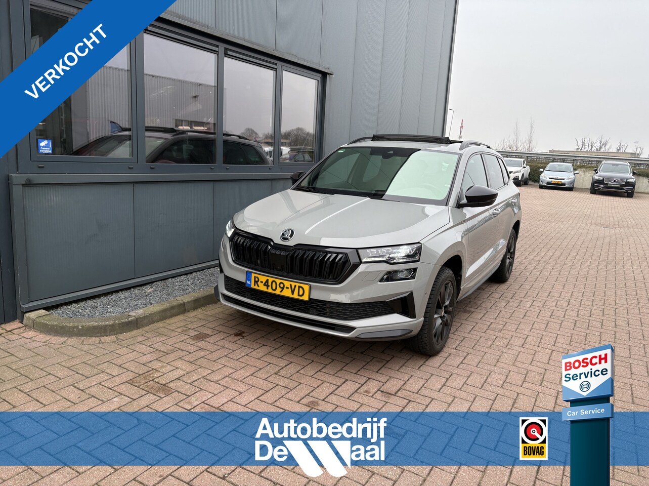 Skoda Karoq - 1.5 TSi DSG Sportline Business 360CAMERA/VIRTUAL/DODEHOEK/ADAPT.CRUISE/TREKHAAK - AutoWereld.nl