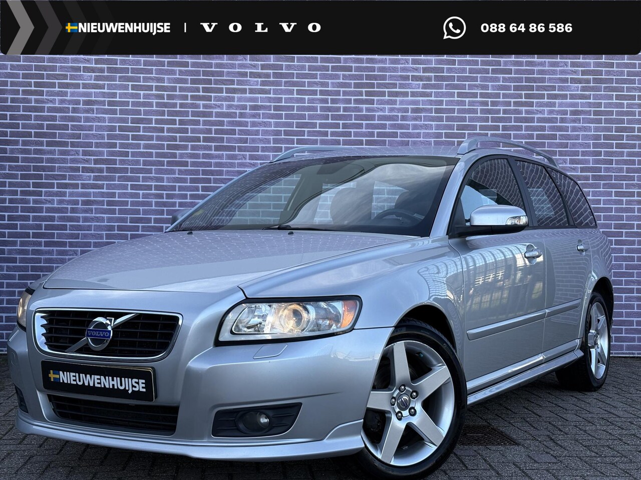Volvo V50 - 1.8 Edition I | 12 mnd BOVAG garantie | R-design bodykit | Trekhaak |High Performance Audi - AutoWereld.nl