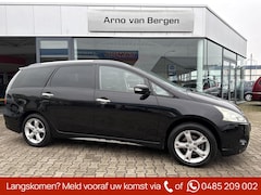 Mitsubishi Grandis - 2.4-16V InSport, 7 persoons, climatronic, cruisecontrol, parkeersensor, trekhaak