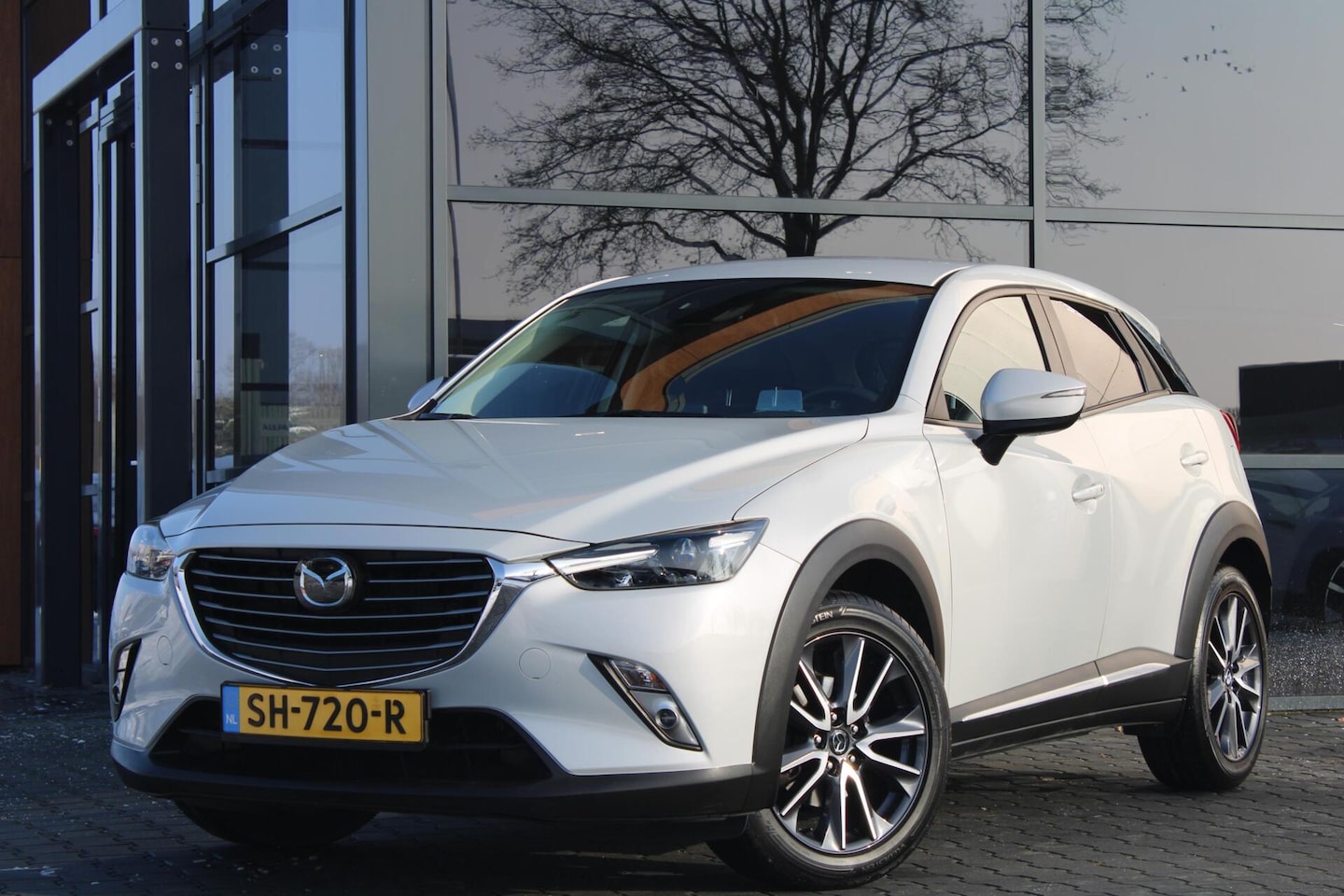 Mazda CX-3 - 2.0 SkyActiv-G 120 GT-M Automaat | Trekhaak | Leder | Camera - AutoWereld.nl