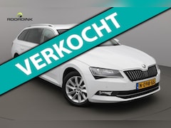Skoda Superb Combi - Clima|Cruise|Carplay|Led|Trekhaak|Automaat